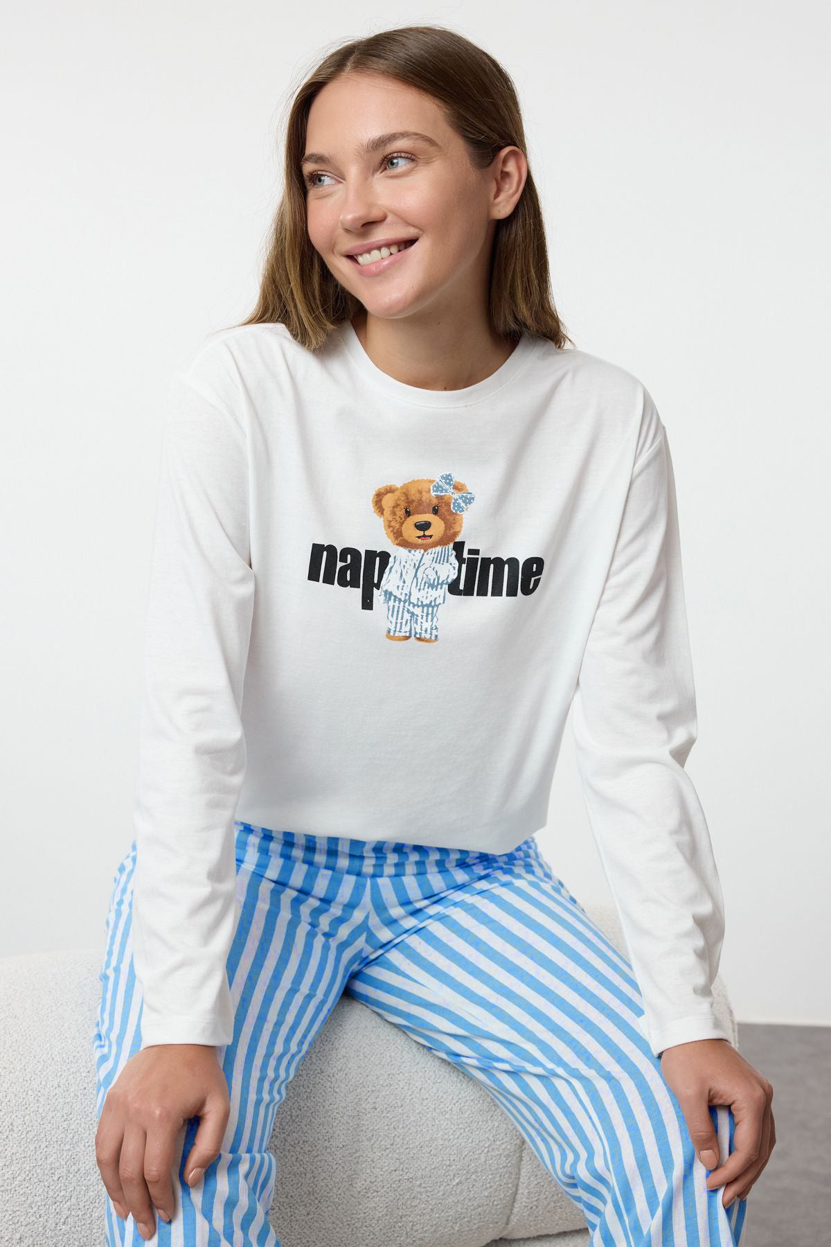 Trendyolmilla Mint %100 Pamuklu Çizgili Ayıcıklı Örme Pijama Takımı THMAW25PT00171