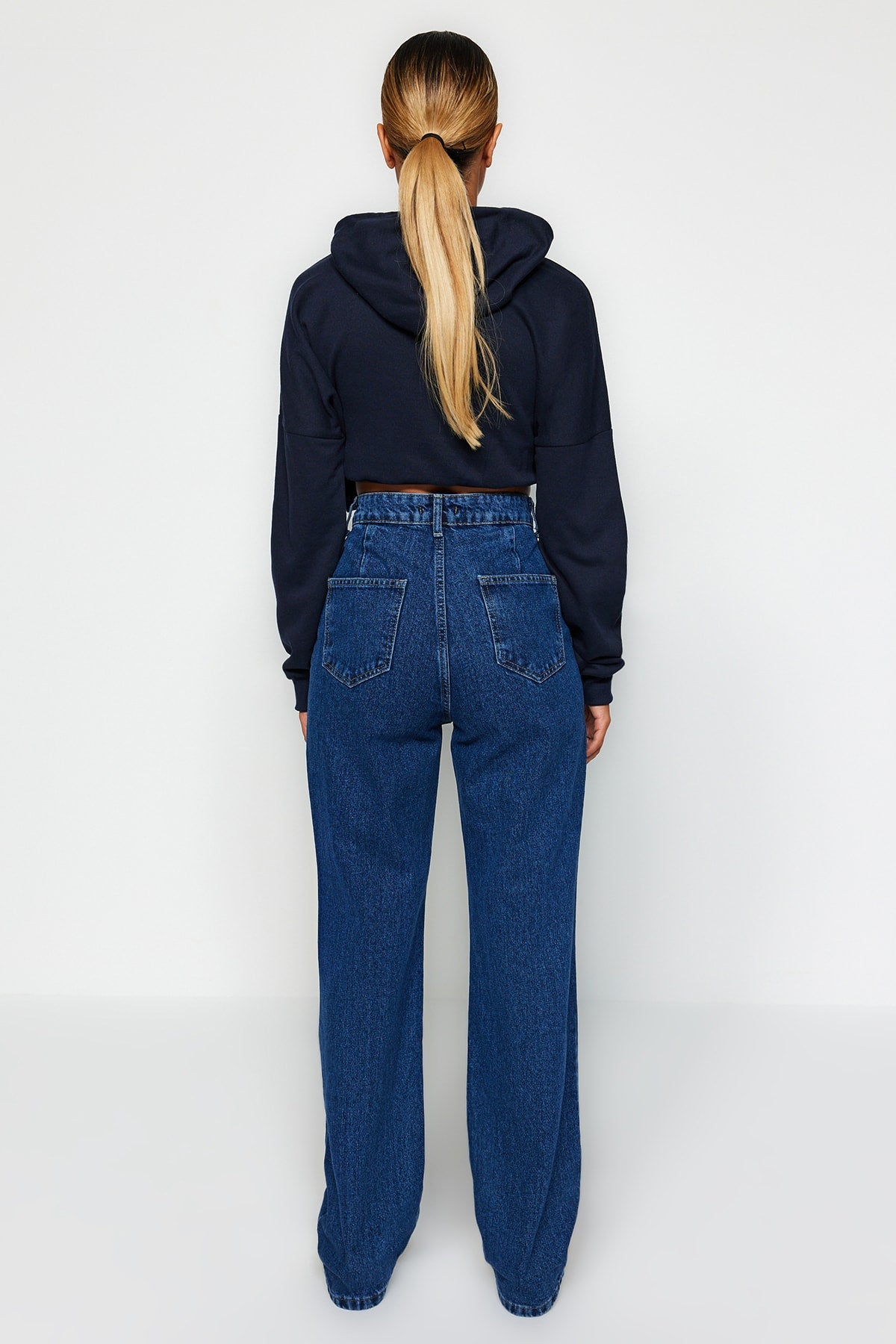 Trendyolmilla Siyah Cep Detaylı Yüksek Bel Wide Leg Jeans TWOAW22JE0595