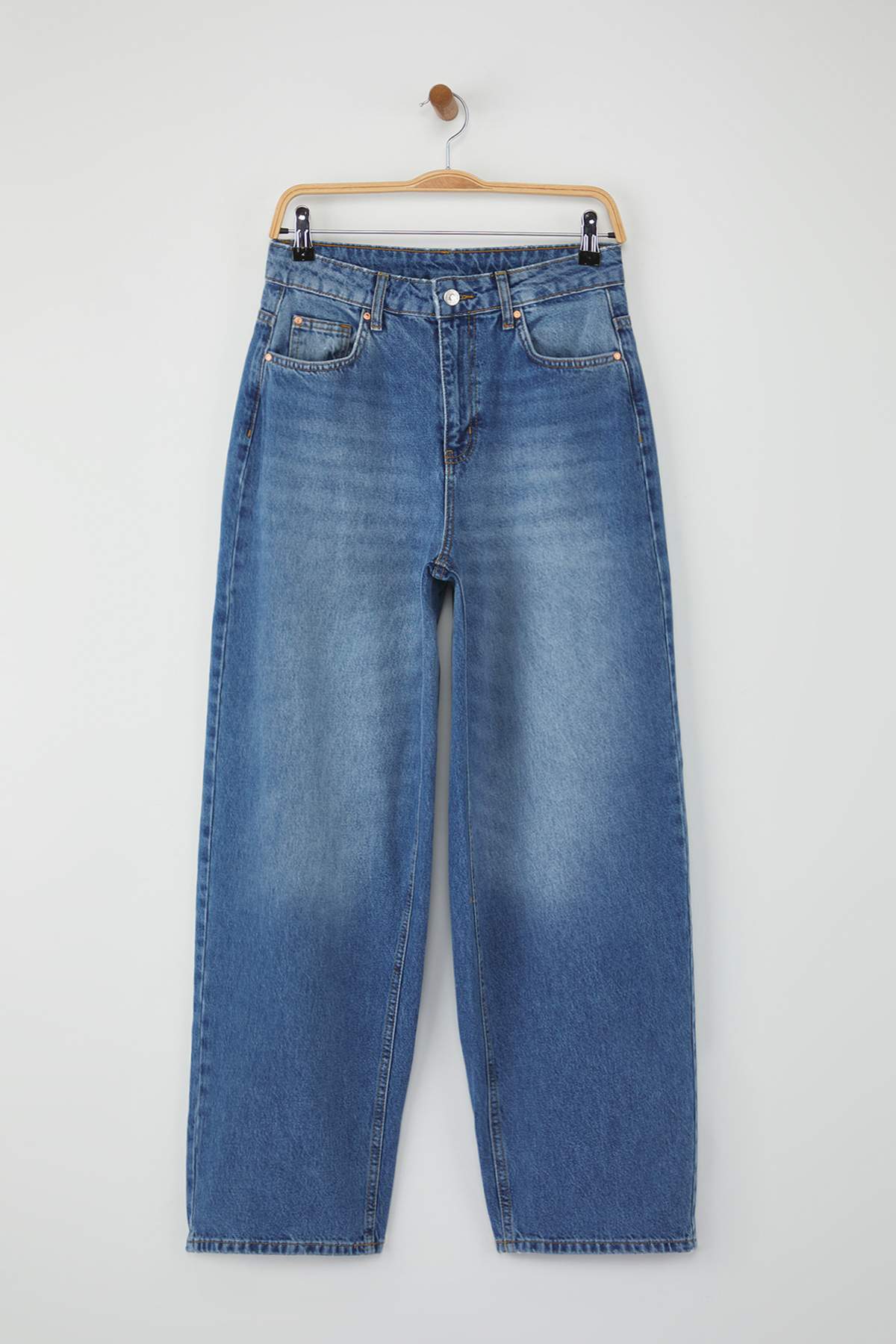Trendyolmilla Mavi Normal Bel Bol Kesim Baggy Jeans TWOAW26JE00052