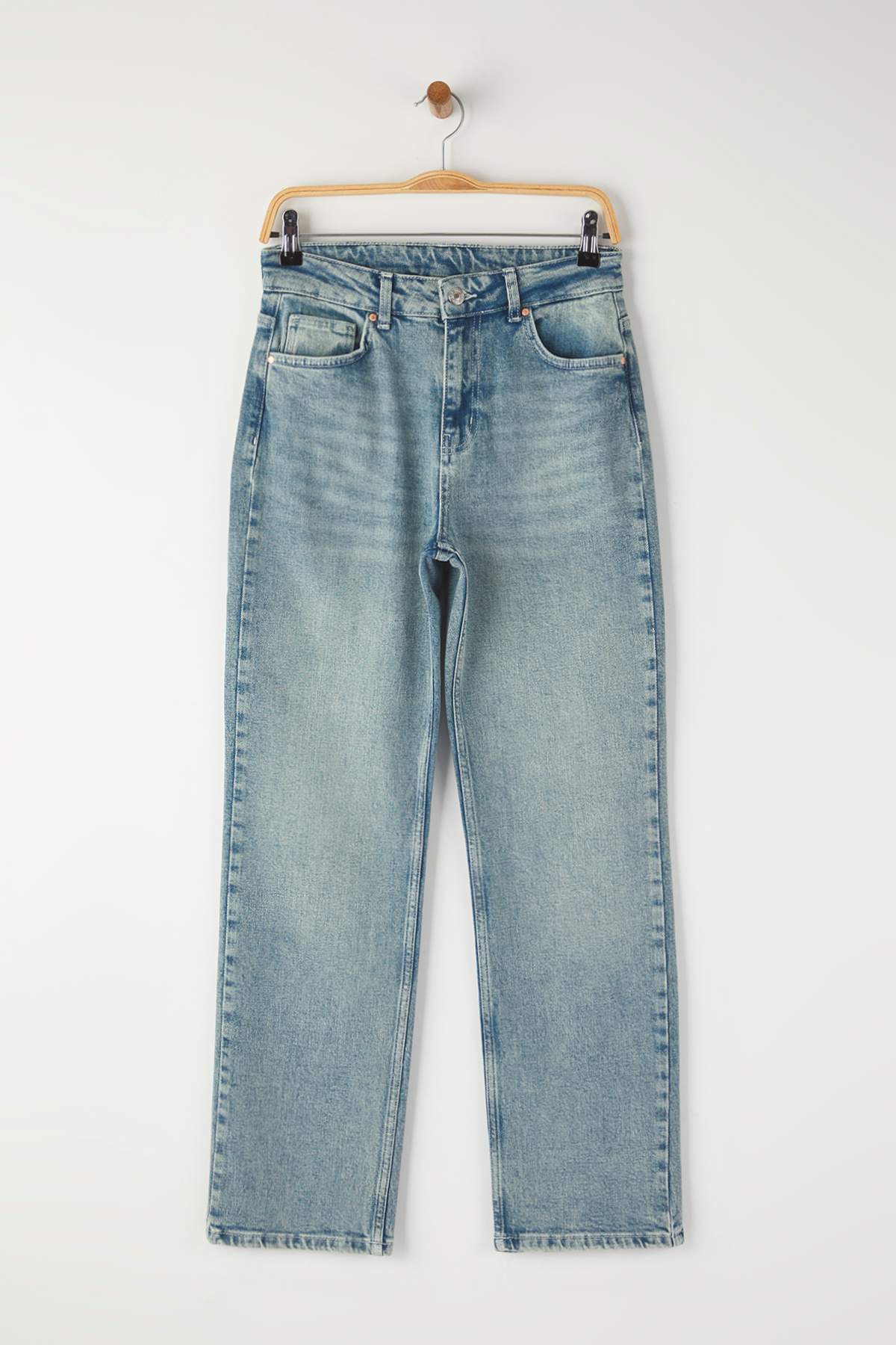 Trendyolmilla Mavi More Sustainable Esnek Comfort Straight Jeans TWOAW26JE00090