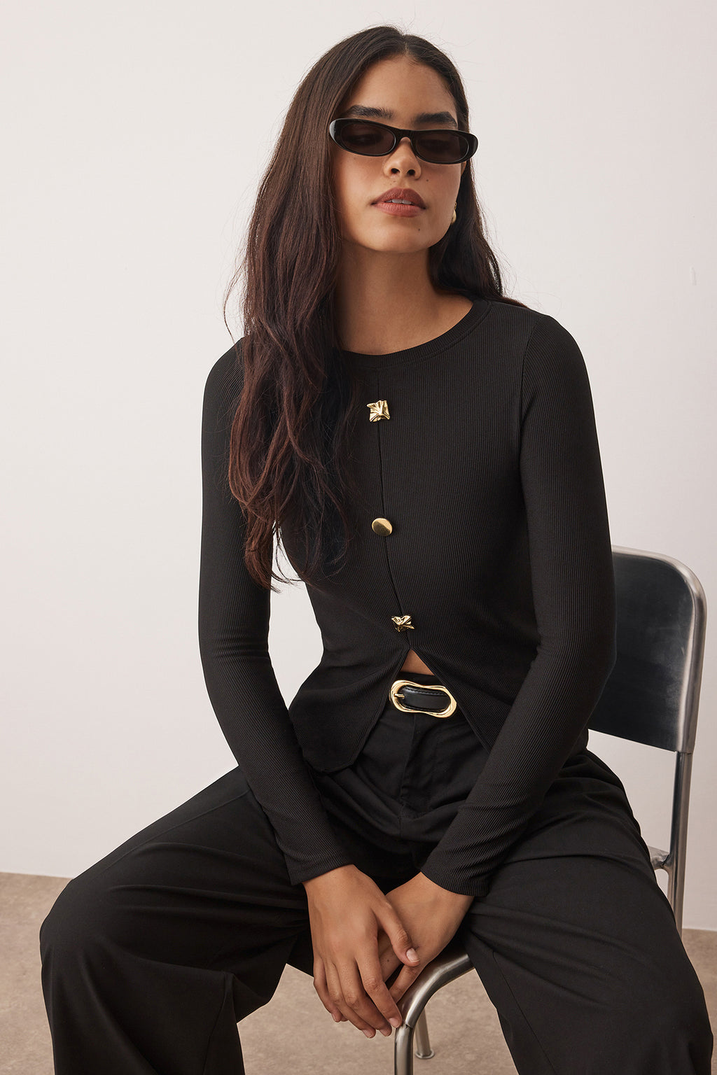 Siyah  Ottoman Dik Yaka Düğmeli Uzun Kol Vücuda Oturan Örme Bluz TWOAW26BZ00191