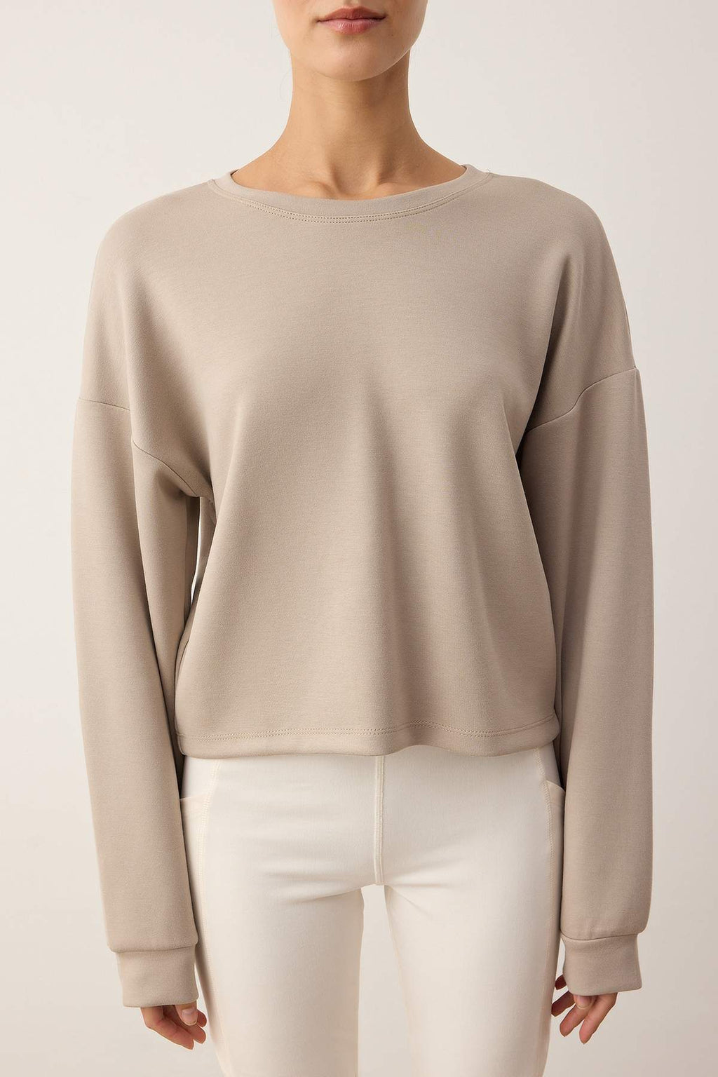 Trendyolmilla Kahverengi İnterlok Regular Sweatshirt THMAW26SW00003
