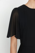 Siyah Eteği Volanlı A Kesim Astarlı Şifon Uçuş Uçuş Dokuma Midi Elbise TWOSS22EL00733