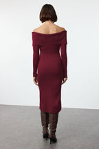Trendyolmilla Kahverengi Midi Triko Basic Carmen Yaka Elbise TWOAW25EL00033