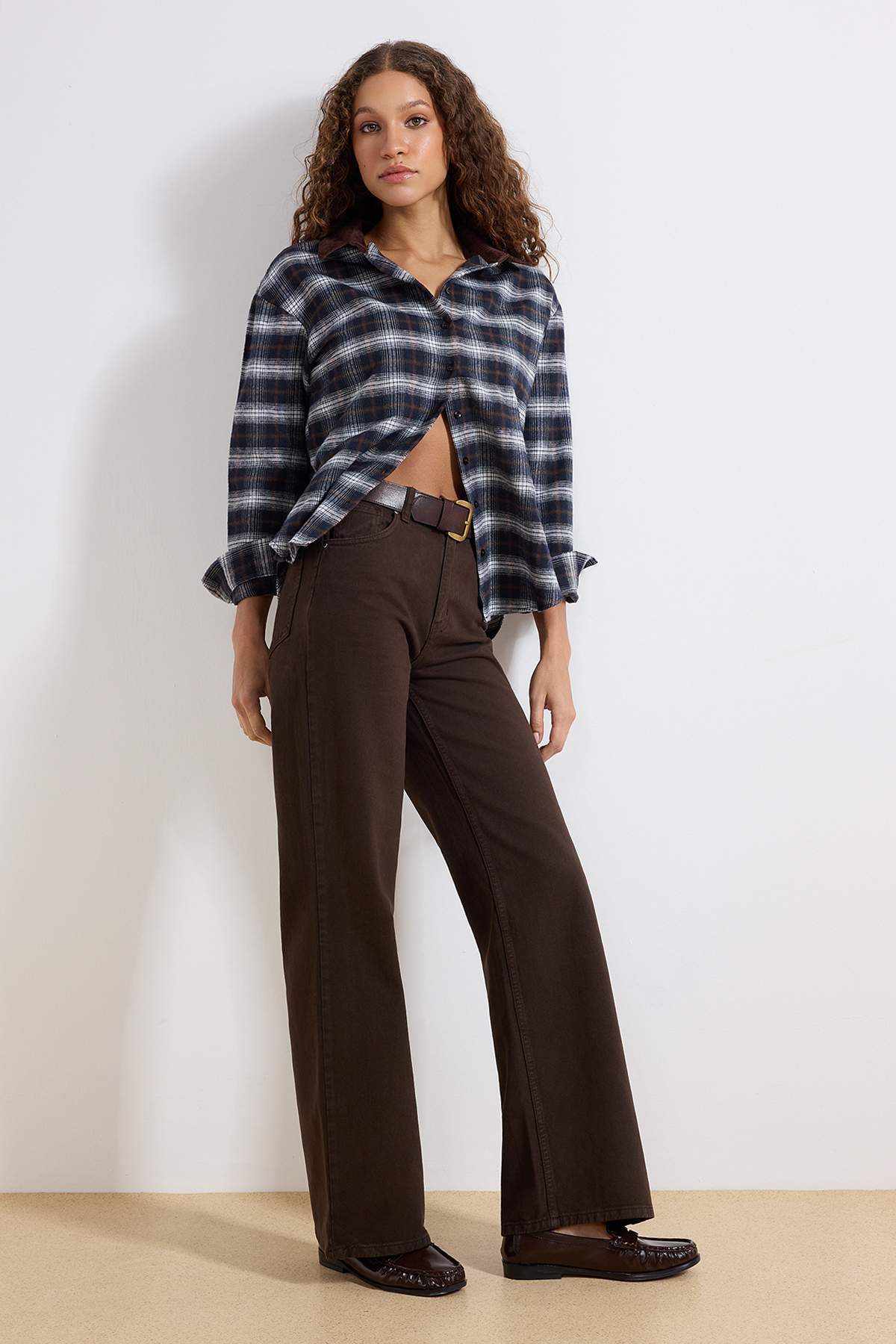 Trendyolmilla Kahverengi  Yüksek Bel Wide Leg Jeans TWOAW24JE00274 Main image