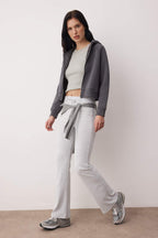 Trendyolmilla Kırmızı Regular Kalıp Crop Fermuarlı Kapüşonlu Kalın İçi Polarlı Örme Sweatshirt TWOAW26SW00045