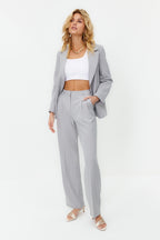 Trendyolmilla Limited Edition Vizon Straight/Düz Kesim Pilili Dokuma Kumaş Pantolon TWOAW23PL00401