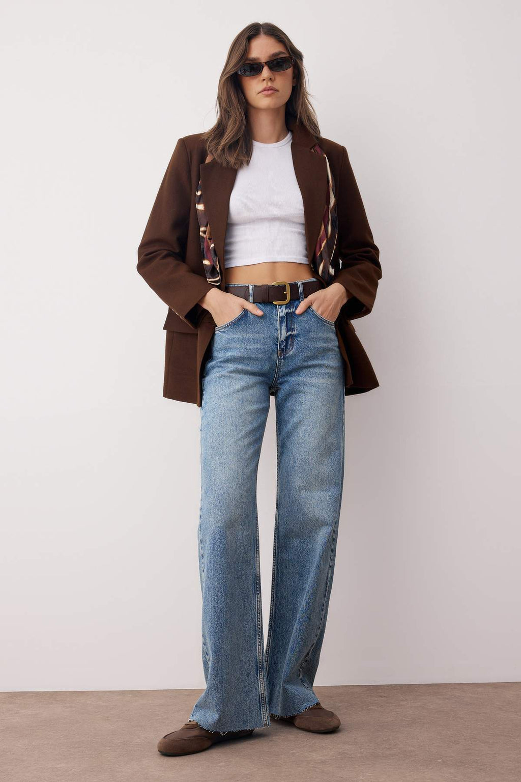 Trendyolmilla Koyu Mavi Yüksek Bel Comfort Paçası Kesikli Wide Leg Palazzo Jeans TWOAW26JE00081