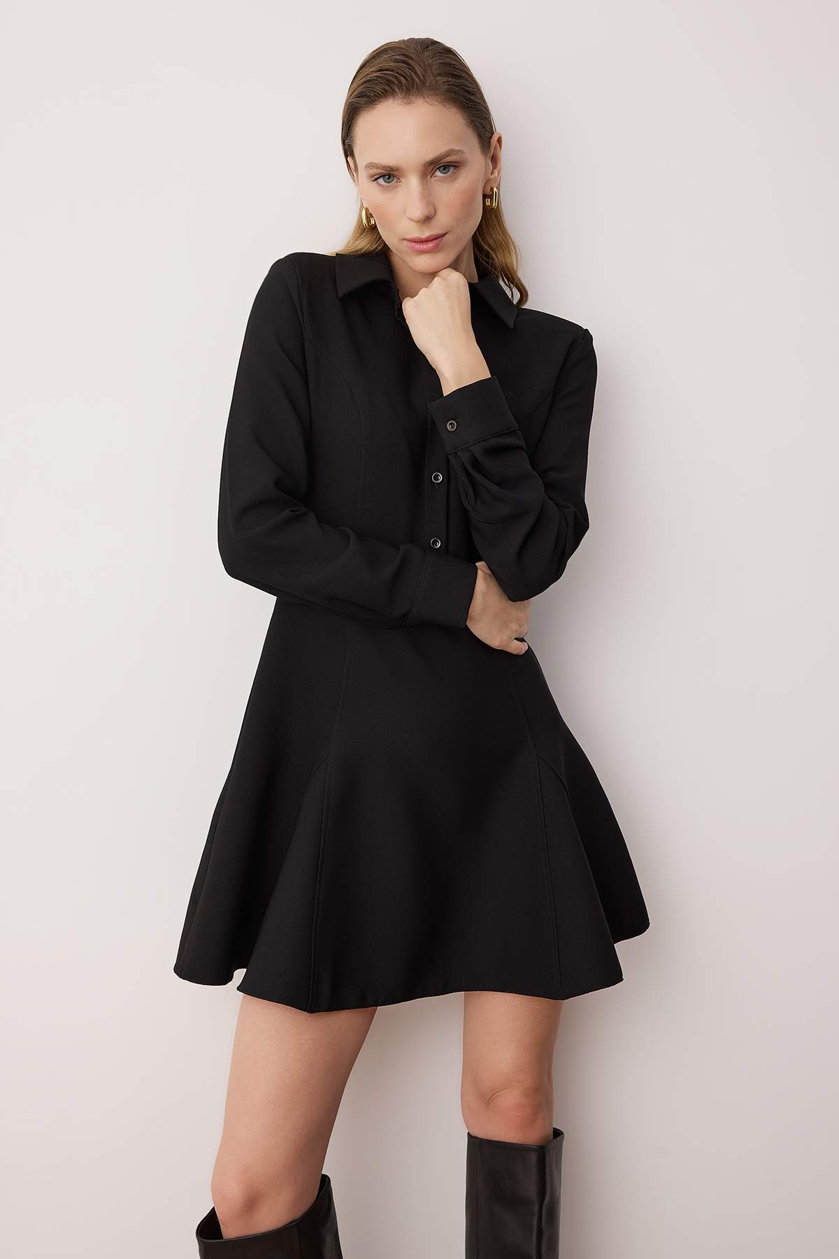 Trendyolmilla Siyah Mini Dokuma Elbise TWOAW26EL00305 Secondary image