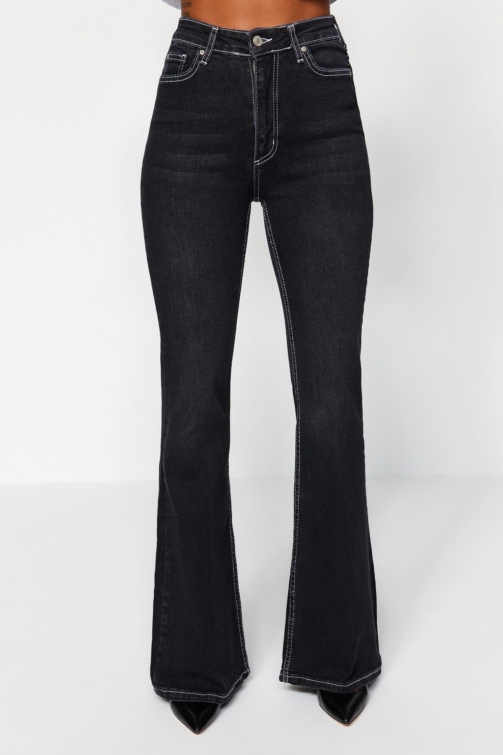 Siyah Kontrast Dikişli Yüksek Bel Orta Esnek Flare İspanyol Jeans TWOSS22JE0460
