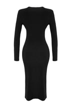 Trendyolmilla Gül Kurusu Düz Büzgülü Midi Drapeli V Yaka Fitted/Vücuda Oturan Esnek Örme Elbise TWOAW24EL00197