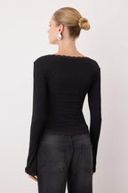 Trendyolmilla Koyu Kahverengi Dantel Detaylı Kare Yaka Örme Party Bluz TPRAW26BZ00045