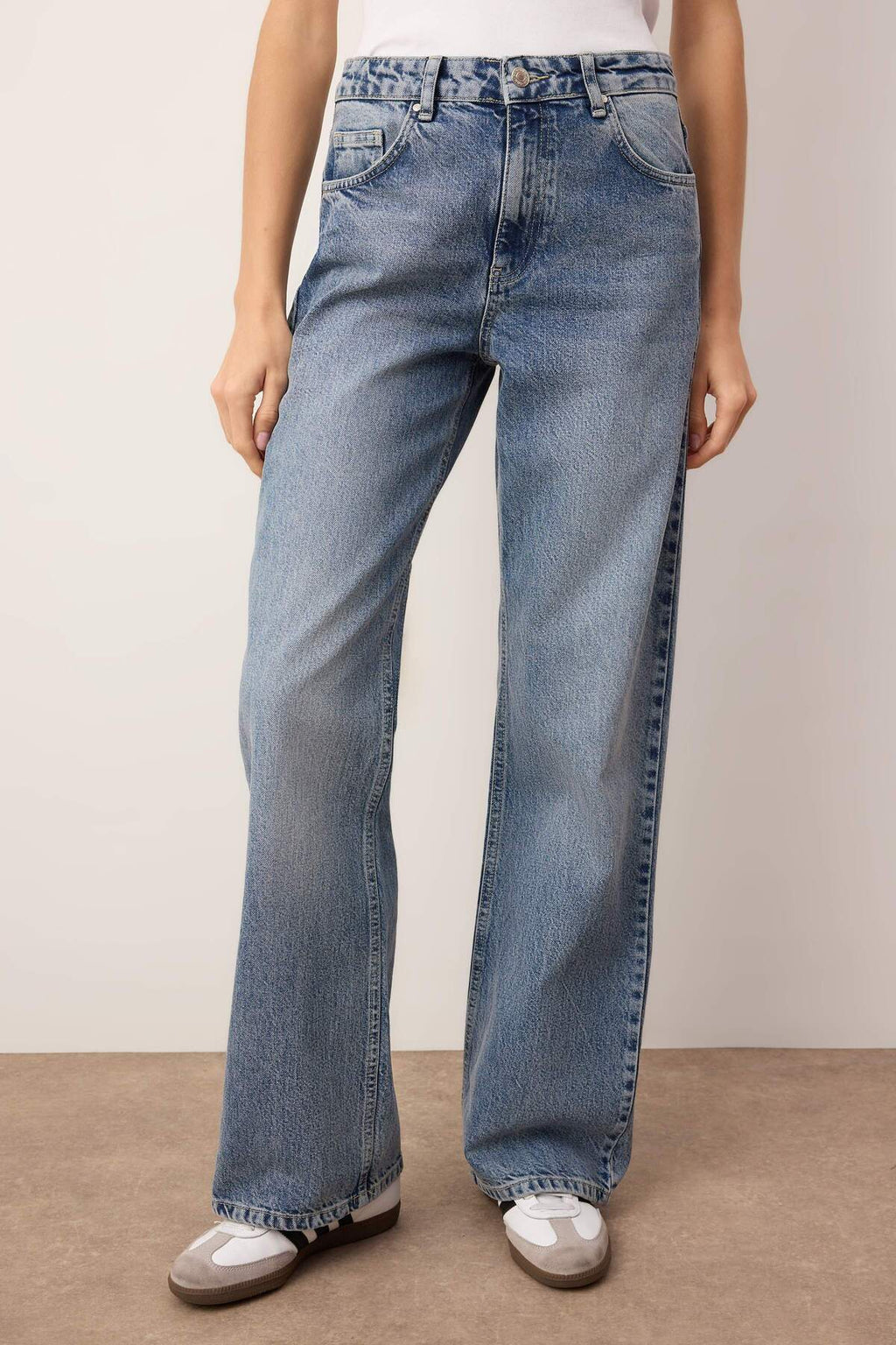 Trendyolmilla Açık Mavi Premium Yüksek Bel Wide Leg Jeans TWOSS25JE00089
