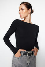 Trendyolmilla Kırmızı Pamuklu Esnek Sırt Dekolteli Fitted/Vücuda Oturan Esnek Bluz TWOAW24BZ00160