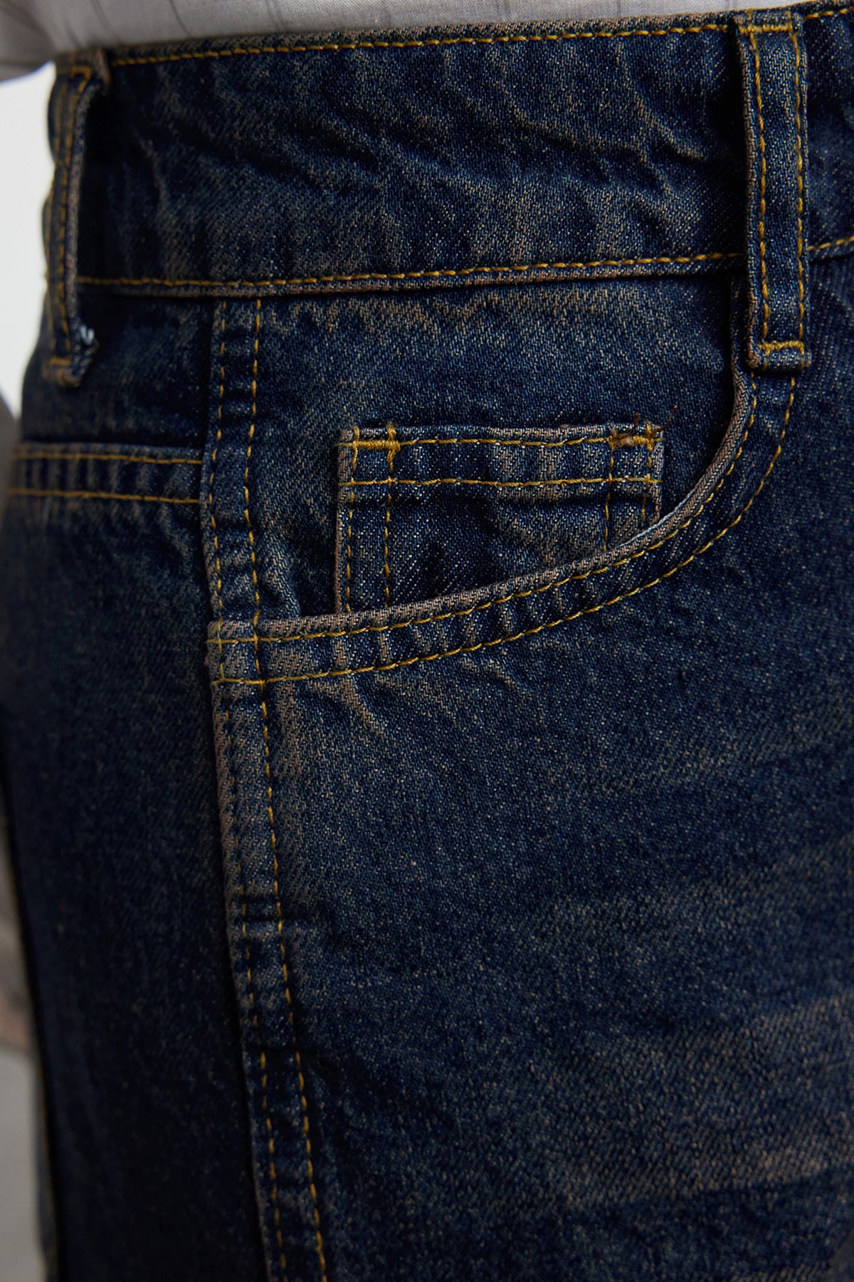 Koyu Mavi Yüksek Bel Geniş Paça Wide Leg Jeans %100 Pamuk Non-Stretch TWOAW24JE00313