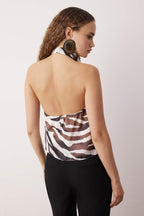 Trendyolmilla Siyah-Beyaz Animal Zebra Desenli Saten Degaje Party Bluz TPRAW26BZ00003