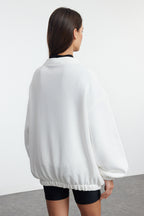 Trendyolmilla Ekru Fermuarlı Oversize/Geniş Kalıp Kalın İçi Polarlı  Örme Sweatshirt TWOAW25SW00122