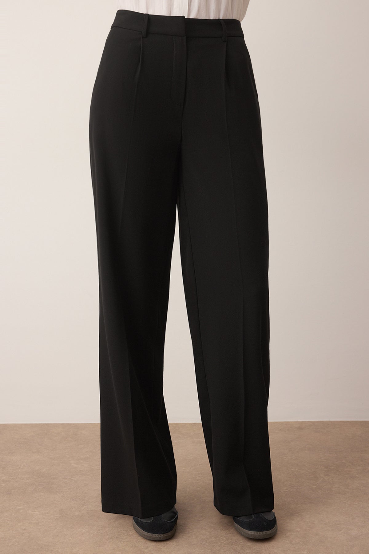 Trendyolmilla Siyah Palazzo/Extra Geniş Paça Dokuma Kumaş Pantolon TWOSS23PL00062
