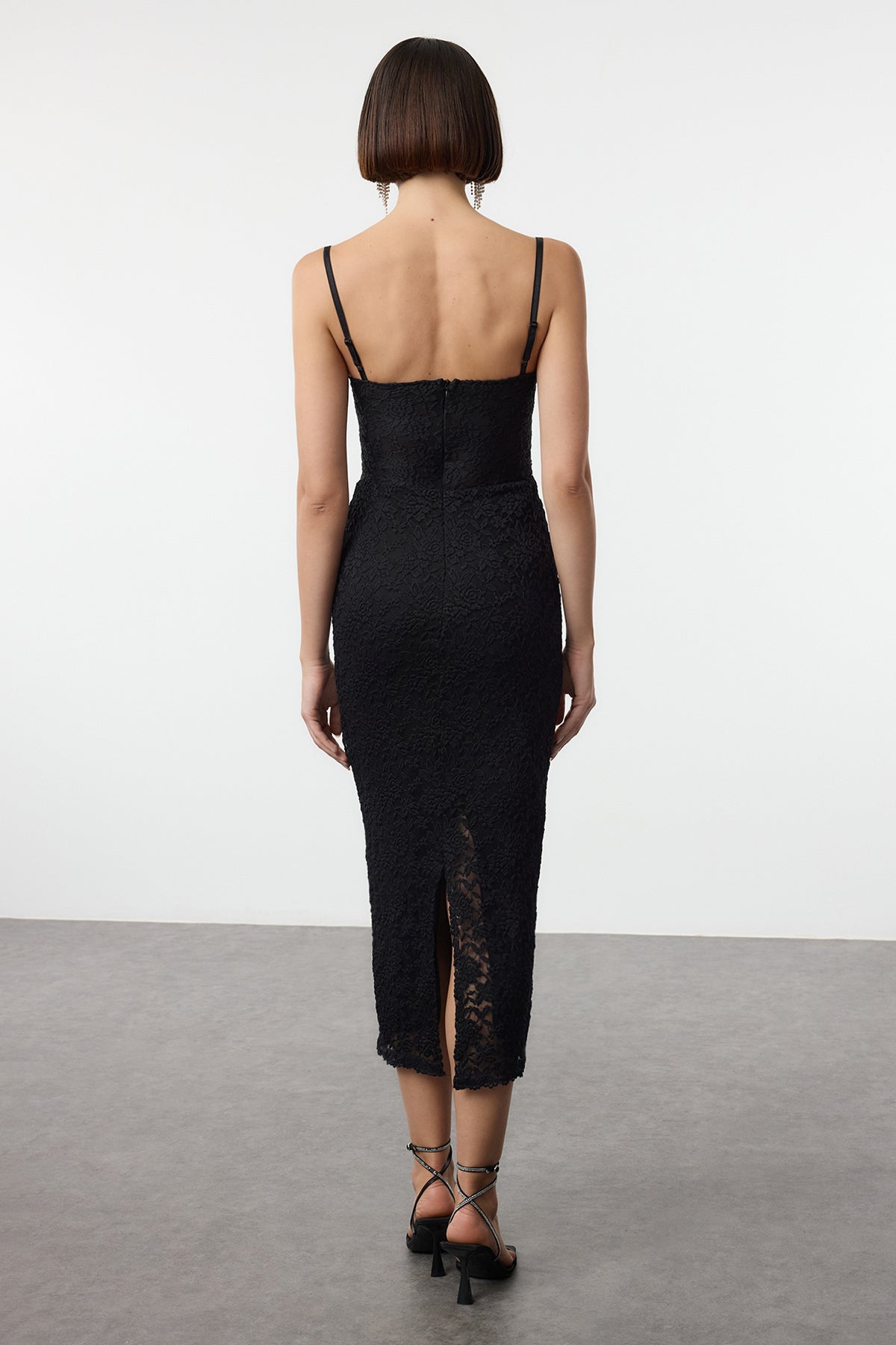Trendyolmilla Bordo Astarlı Dantel Örme Midi Abiye Gece Mezuniyet Elbisesi TPRAW25EL00120