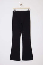 Siyah Bengalin Esnek Kumaş Flare Düşük Bel Pantolon TWOSS26PL00006