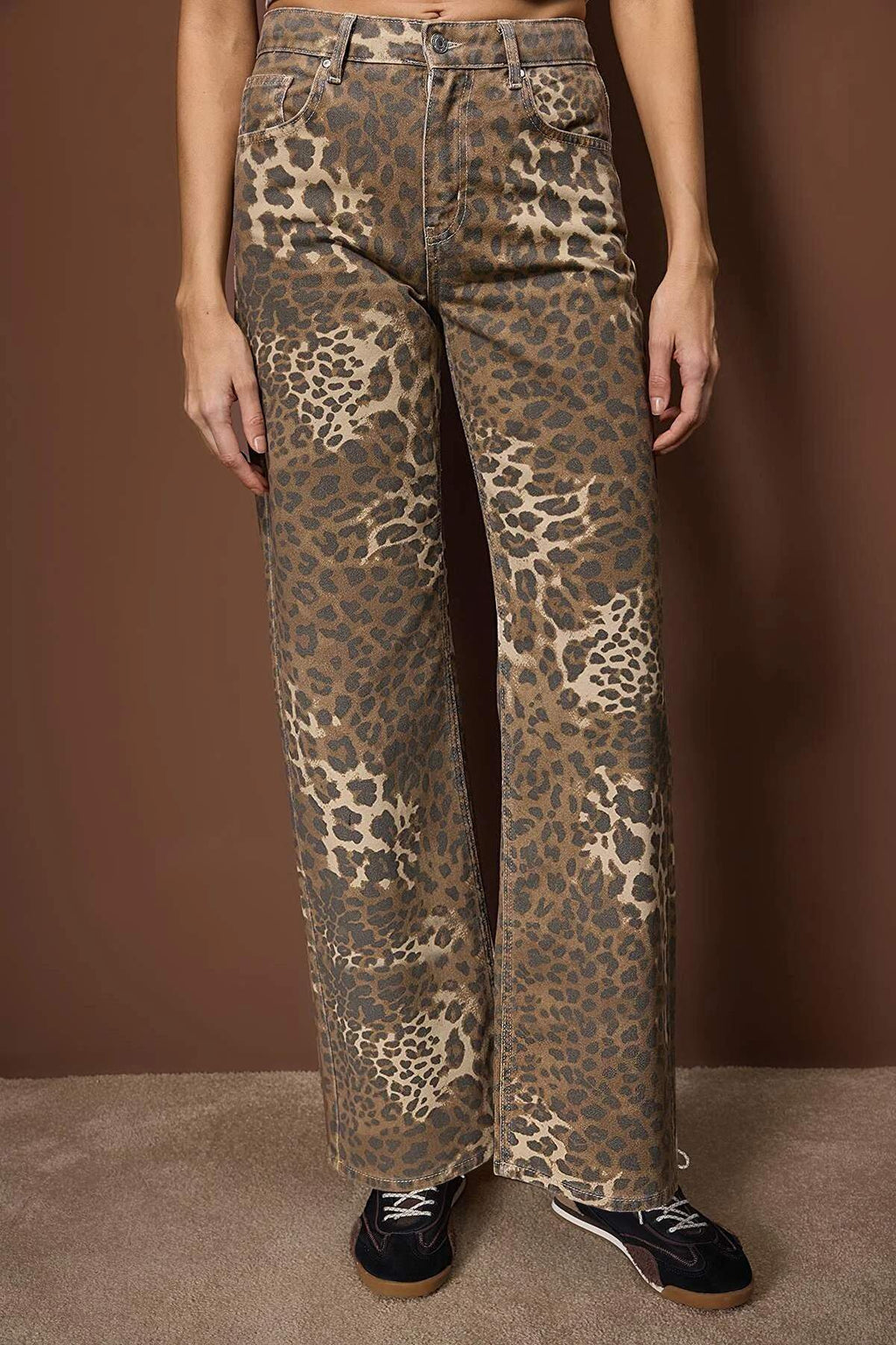 Çok Renkli Leopar Desenli Yüksek Bel Wide Leg Jeans TWOAW26JE00291
