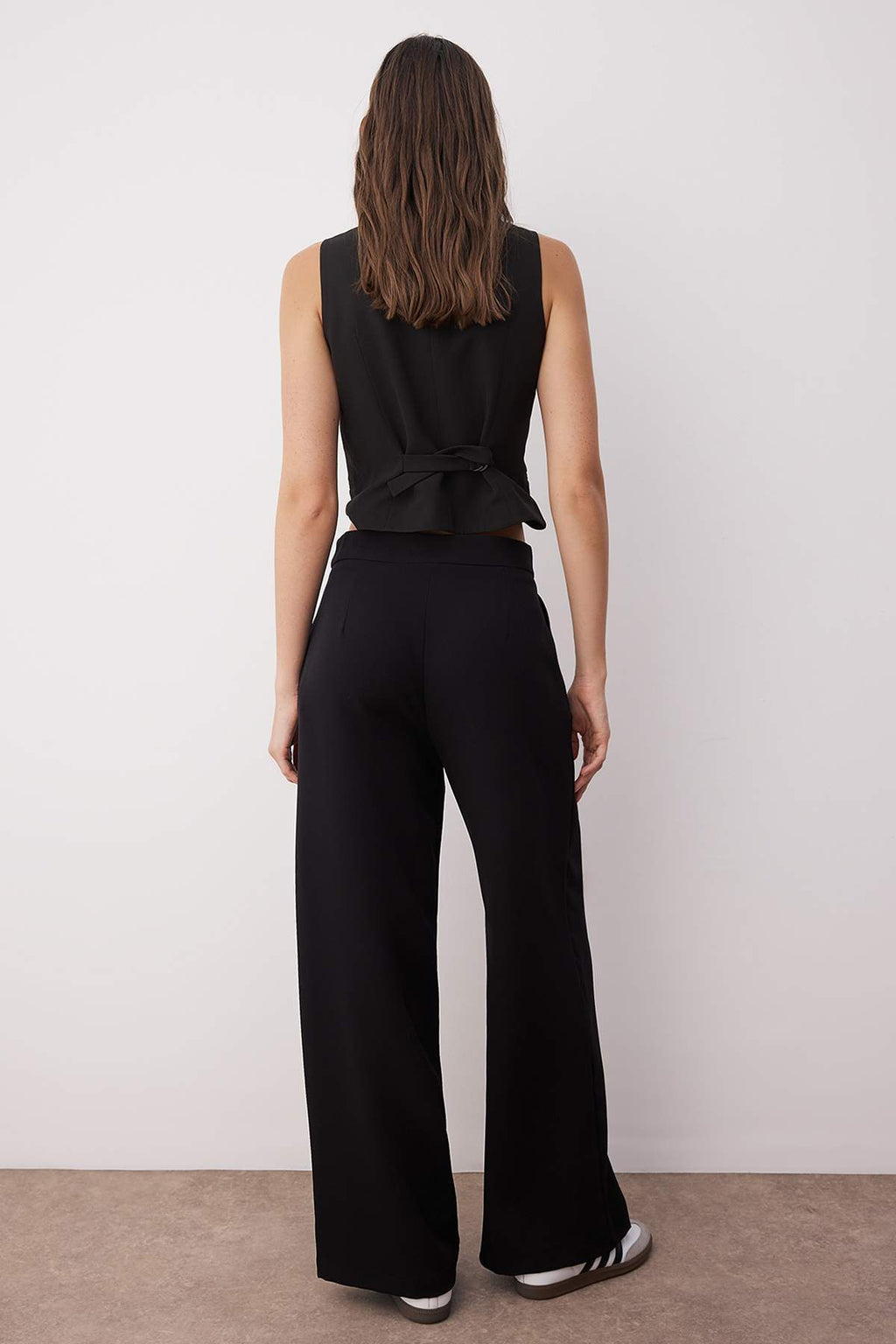 Trendyolmilla Açık Mavi Wide Leg/Geniş Paça Pilili Dokuma Kumaş Pantolon TWOSS21PL0189