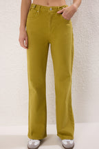 Trendyolmilla Yağ Yeşili Bel Detaylı Yüksek Bel Wide Leg Pantolon TWOAW25JE00039