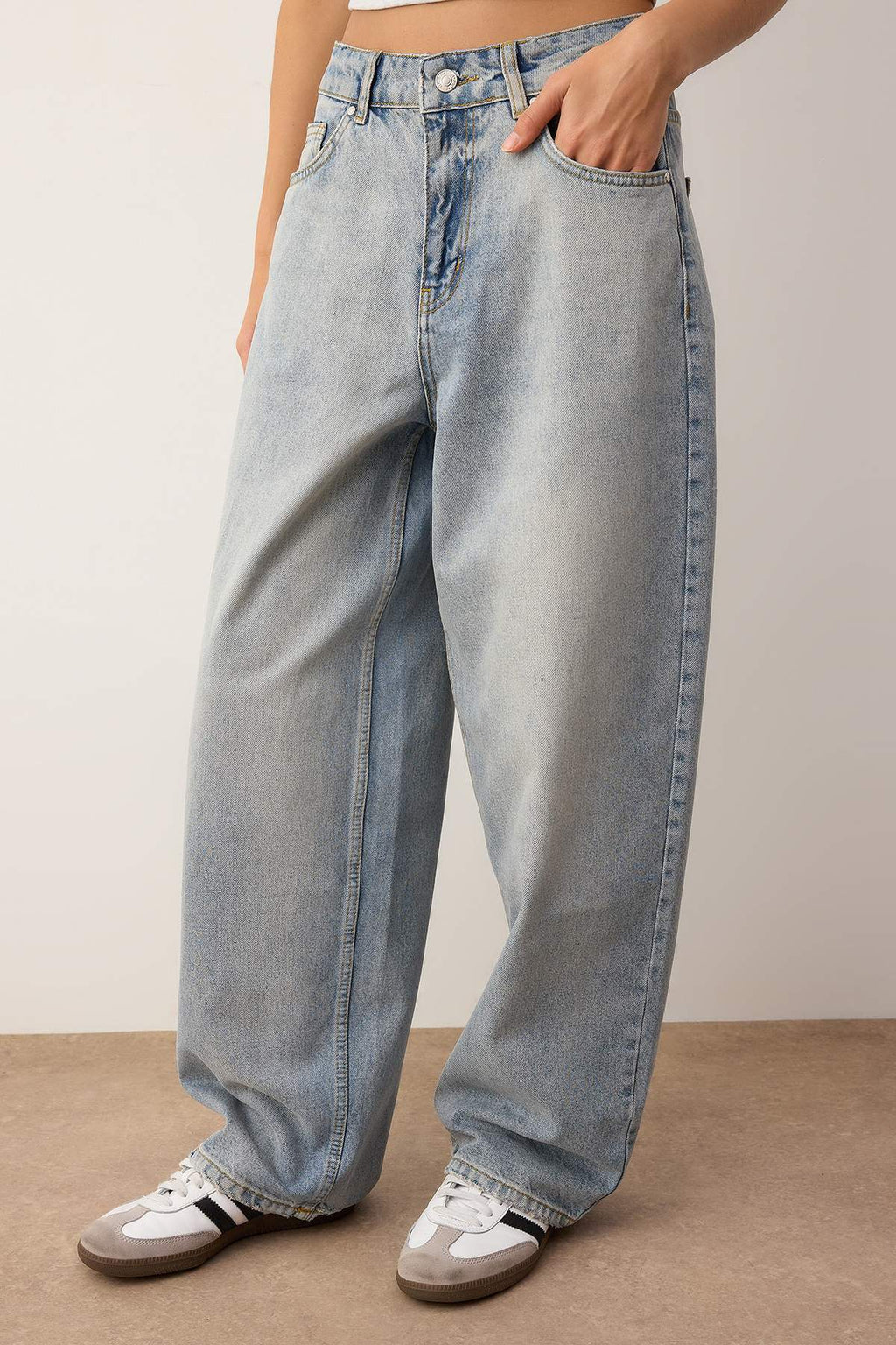 Trendyolmilla Mavi Normal Bel Bol Kesim Baggy Jeans TWOAW26JE00052