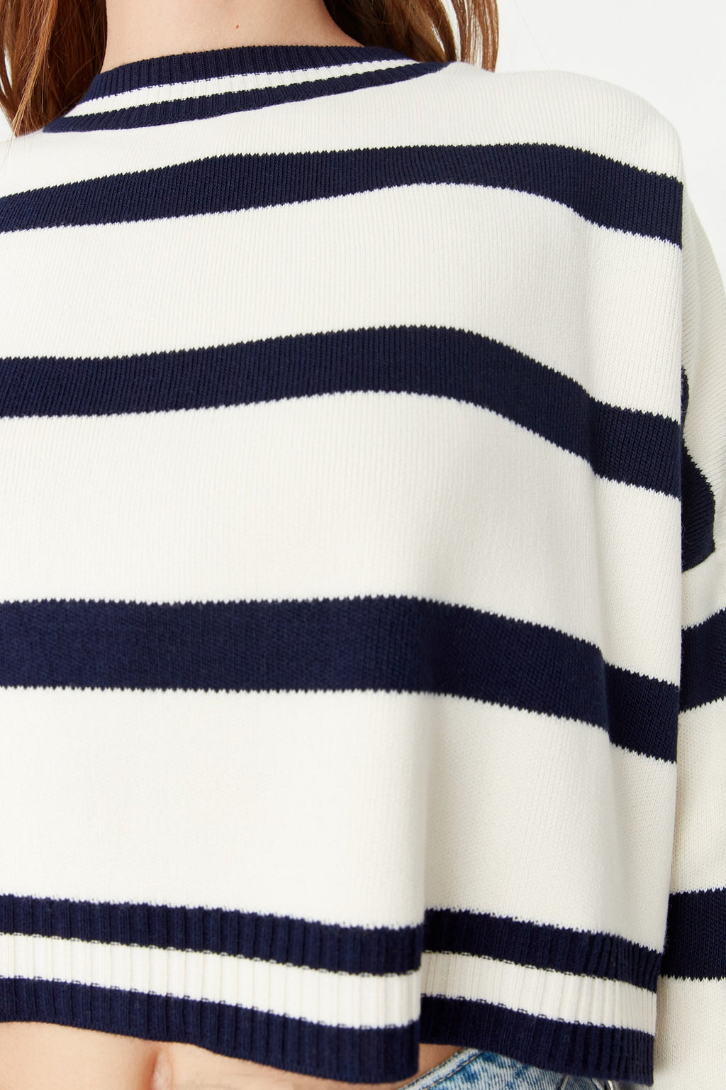 Trendyolmilla Lacivert Crop Çizgili Triko Kazak TWOAW23KZ00205