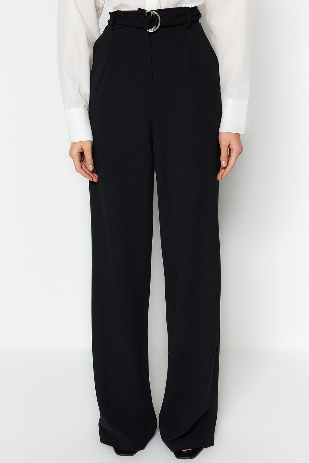 Trendyolmilla Koyu Kahverengi Kemerli Wideleg/Geniş Paça Yüksek Bel Smart Krep Kumaş Örme Pantolon TWOSS23PL00330