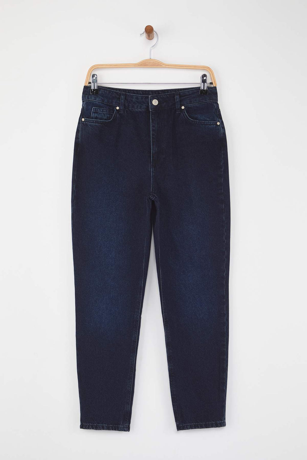 Trendyolmilla Gece Mavisi Yüksek Bel YENİ MOM %100 pamuk Non-Stretch Jeans TWOAW26JE00054