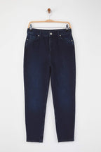 Trendyolmilla Gece Mavisi Yüksek Bel YENİ MOM %100 pamuk Non-Stretch Jeans TWOAW26JE00054