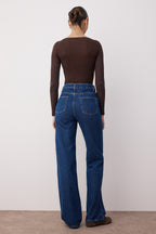 Trendyolmilla Koyu Mavi Yüksek Bel Wide Leg Geniş Paça %100 Pamuk Non-Stretch Jeans TWOSS23JE00068