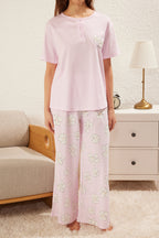 Trendyolmilla Lila %100 Pamuklu Çiçekli Düğmeli Örme Pijama Takımı THMSS25PT00179