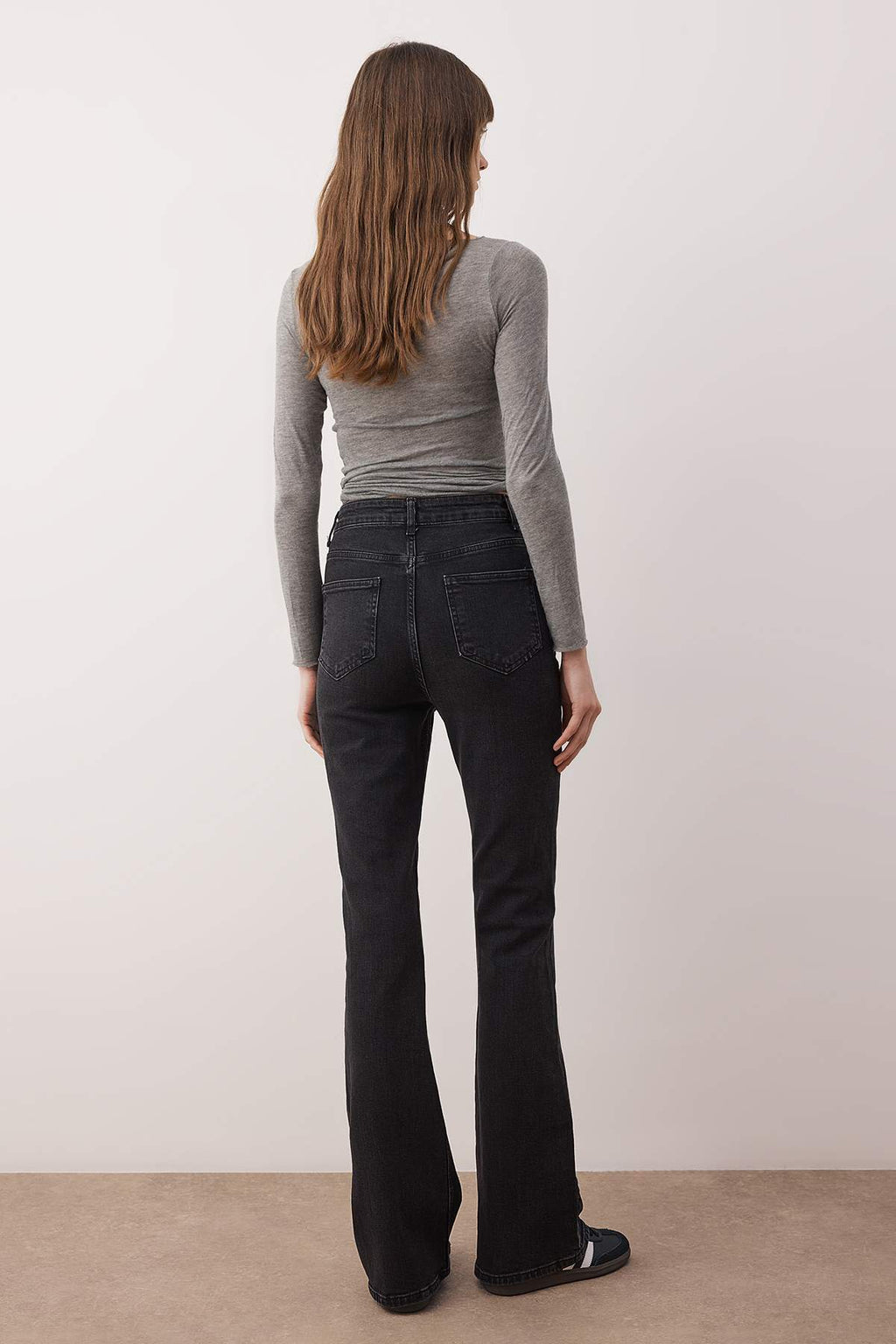 Trendyolmilla Antrasit Yüksek Bel Comfort/Esnek Flare Jeans TWOAW25JE00096