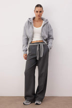 Trendyolmilla Siyah Crop Oversize Örme Sweatshirt TWOAW25SW00302