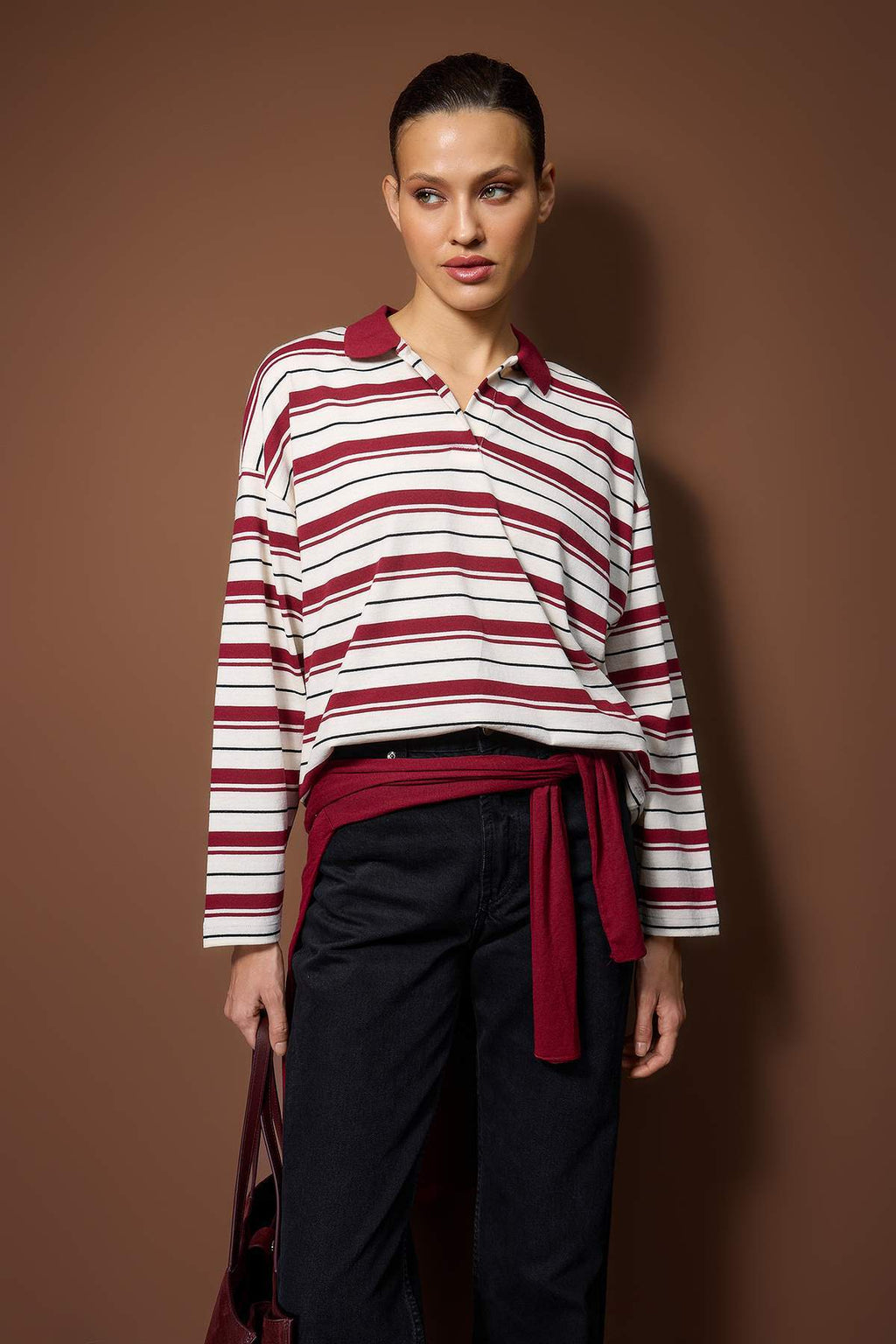 Trendyolmilla Bordo Çizgili Polo Yaka Oversize/Geniş Kalıp Örme Sweatshirt TWOAW26SW00051