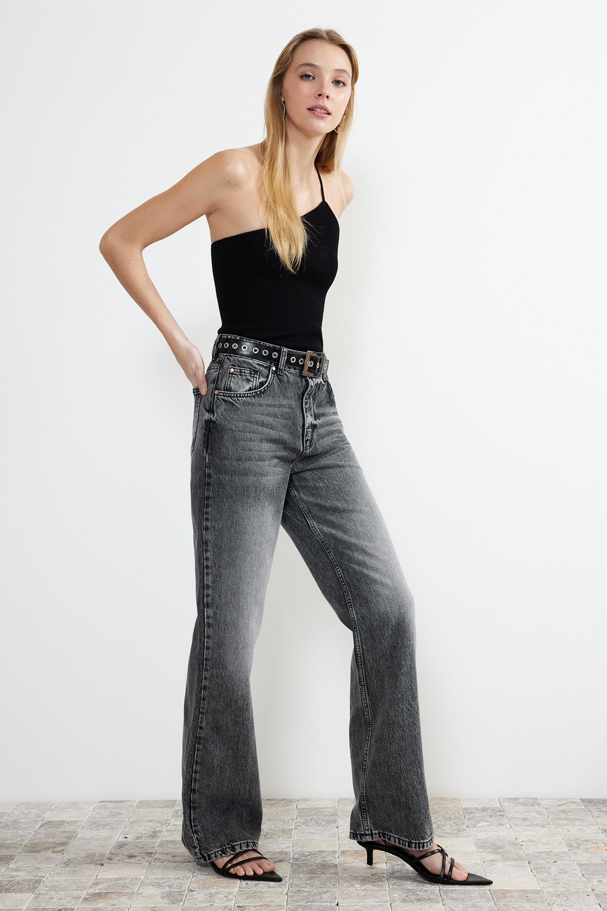Gri More Sustainable Soluk Efekt Vintage Yüksek Bel Wide Leg Jeans TWOSS24JE00018