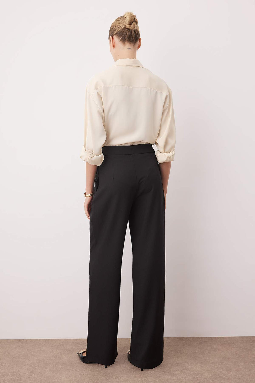 Trendyolmilla Siyah Wide Leg/Geniş Paça Yüksek Bel  Pantolon TWOAW26PL00036