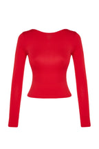 Trendyolmilla Kırmızı Pamuklu Esnek Sırt Dekolteli Fitted/Vücuda Oturan Esnek Bluz TWOAW24BZ00160