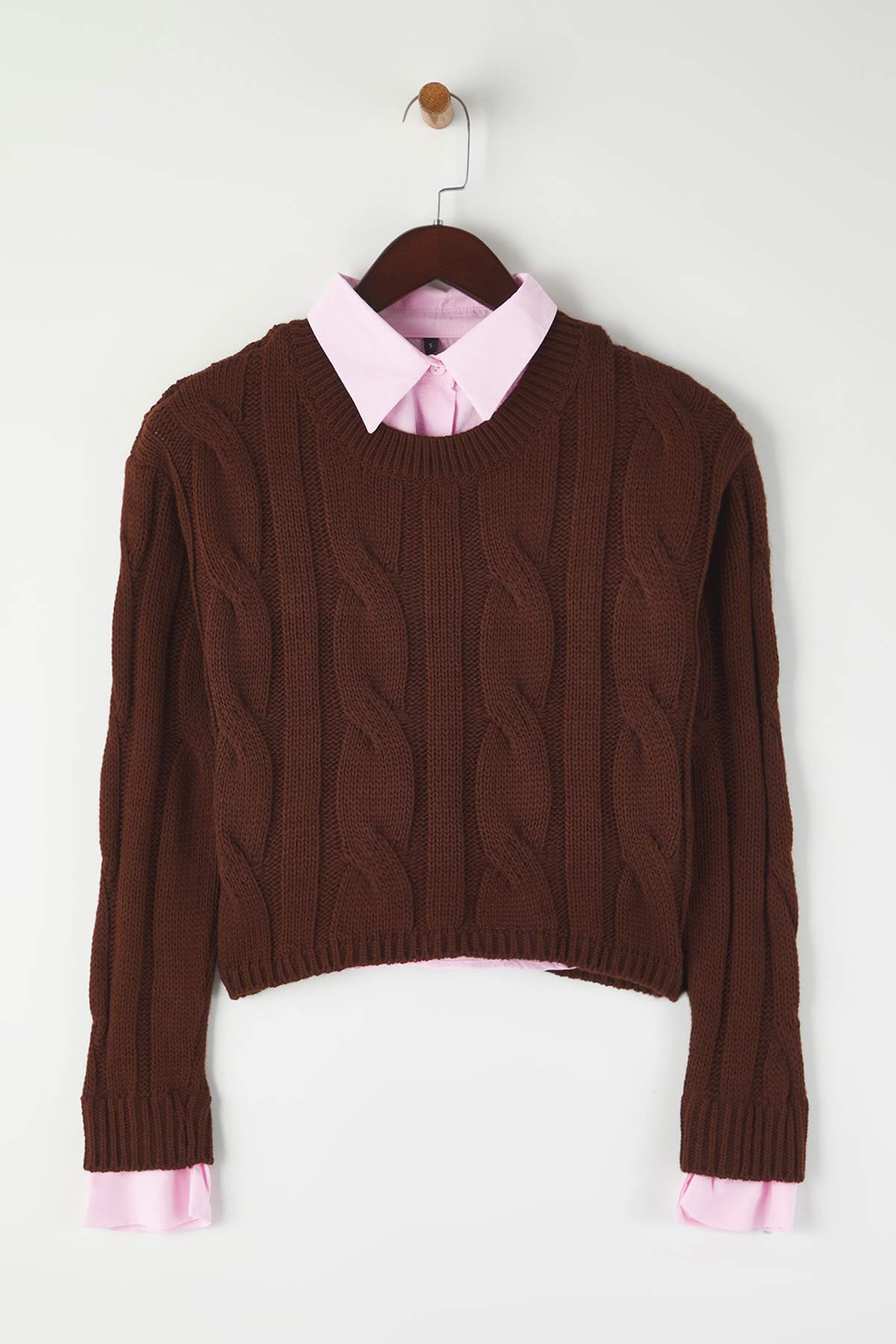 Trendyolmilla Teen Koyu Gri Gömlek Garnili Detaylı Crop Triko Kazak TWOAW26KZ00047