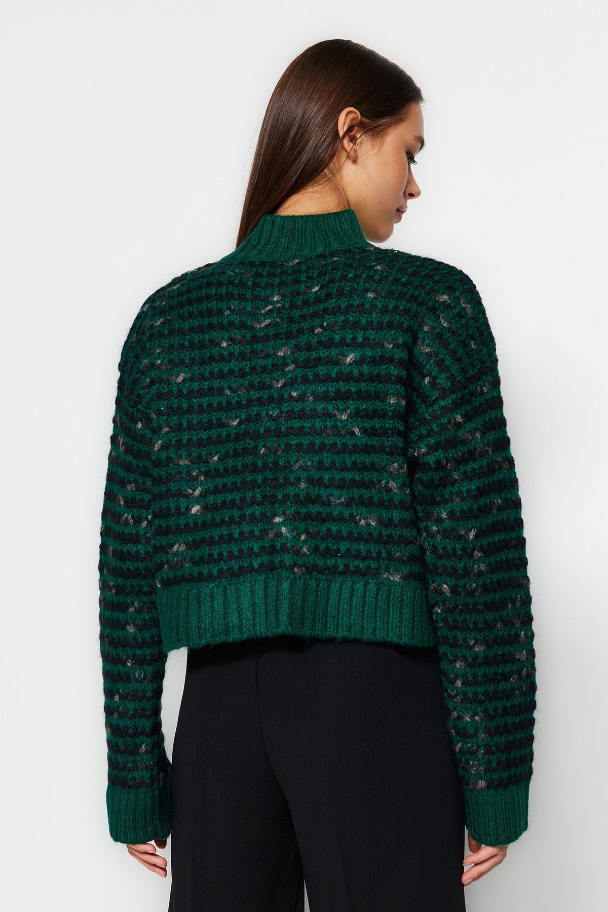 Trendyolmilla Kahverengi Yumuşak Dokulu Degrade Triko Hırka TWOAW24HI00052