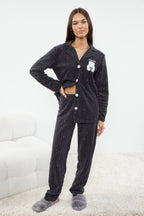 Trendyolmilla Lacivert Puantiyeli Hayvan Baskılı Polar Kışlık Örme Pijama Takımı THMAW24PT00176