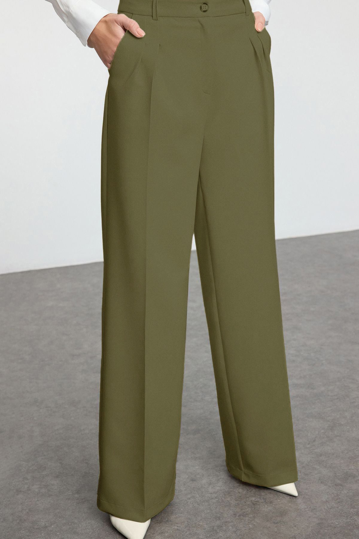Trendyolmilla Siyah Pilili Wide Leg/Geniş Paça Dokuma Pantolon TWOAW25PL00109 Palazzo