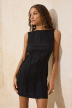 Siyah Bodycon Kayık Yaka Kolsuz Mini Dokulu Örme Elbise TWOSS26EL00009