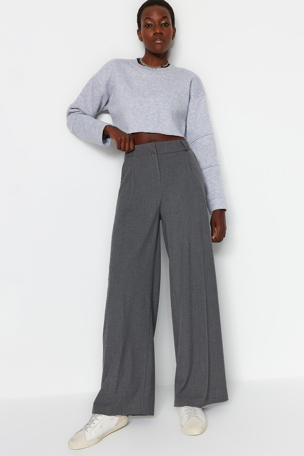 Trendyolmilla Siyah Palazzo/Extra Geniş Paça Dokuma Kumaş Pantolon TWOSS23PL00062