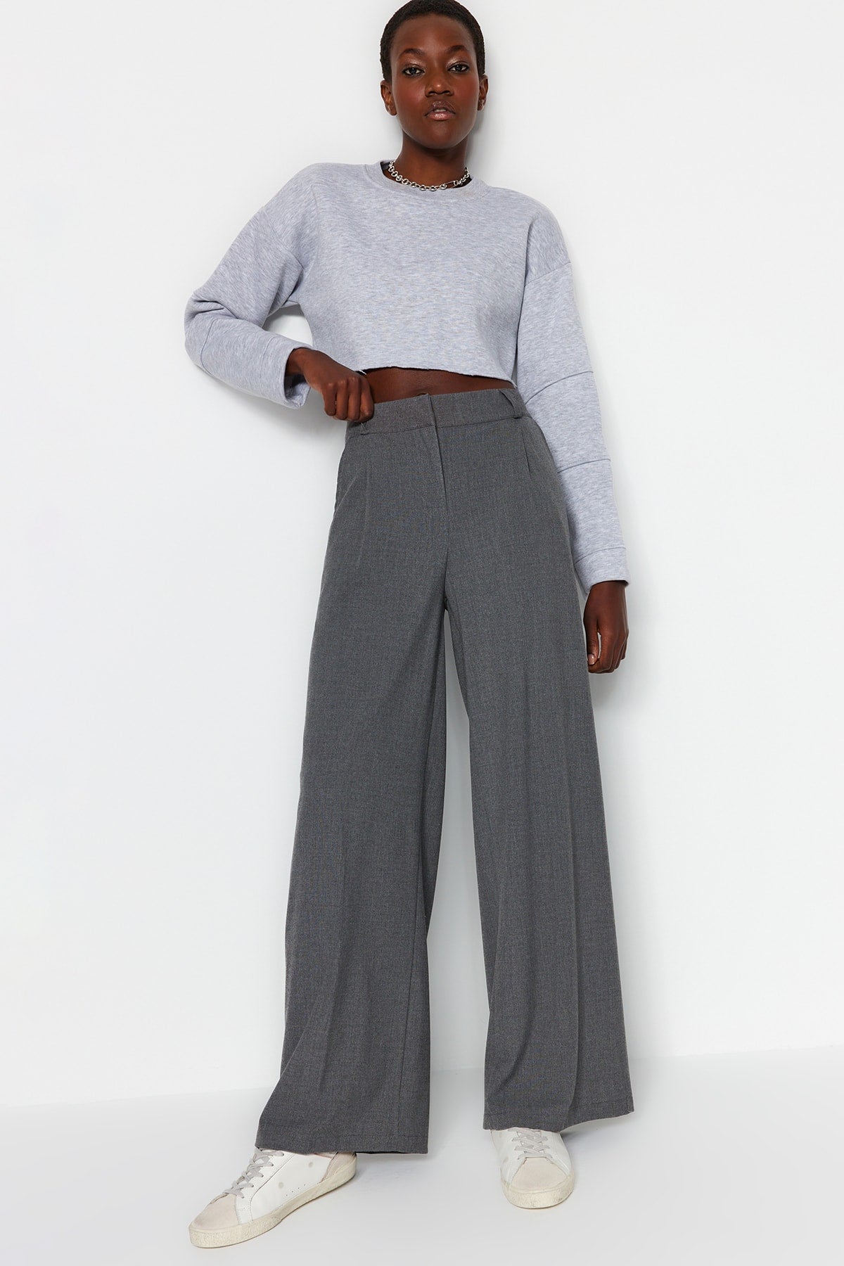Trendyolmilla Siyah Palazzo/Extra Geniş Paça Dokuma Kumaş Pantolon TWOSS23PL00062