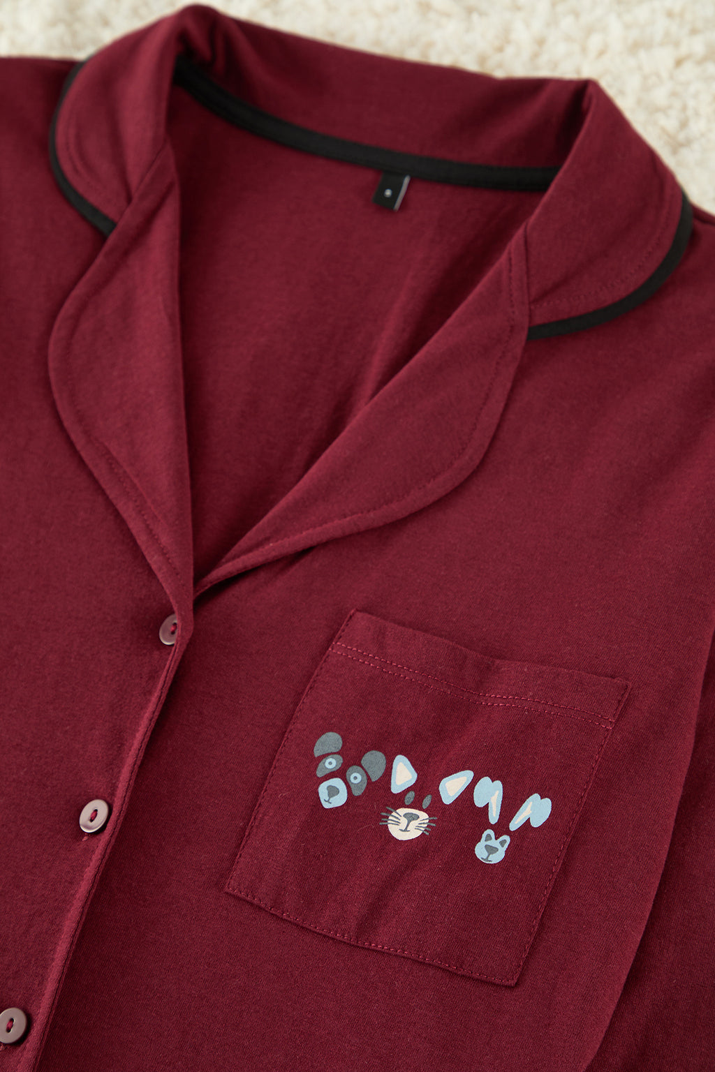 Trendyolmilla Gri %100 Pamuklu Biye ve Cep Detaylı Baskılı Örme Pijama Takımı THMAW22PT0785