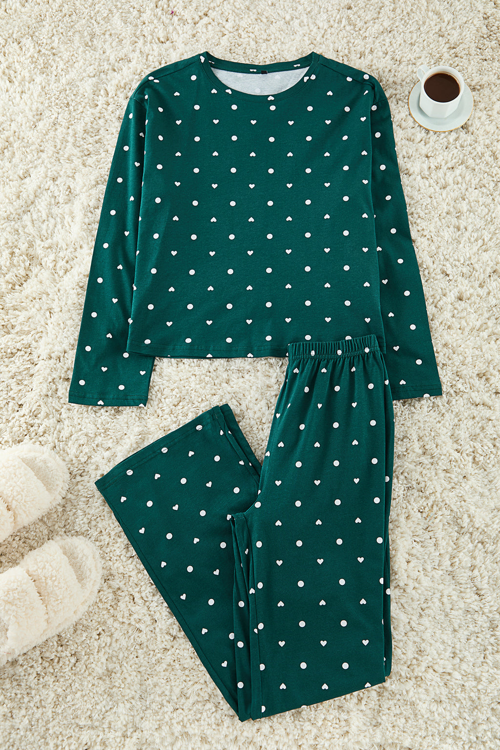 Trendyolmilla Siyah %100 Pamuklu Puantiye ve Kalpli Örme Pijama Takımı THMAW25PT00039