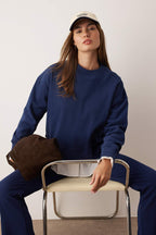 Trendyolmilla Koyu Kahverengi Premium Oversize Kalıp Dikiş Detaylı İçi Polarlı Örme Sweatshirt TWOAW26SW00204